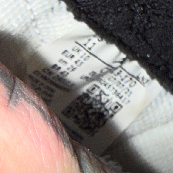 Air Jordan 12 Retro “Royalty Taxi “ - Picture 3 of 16